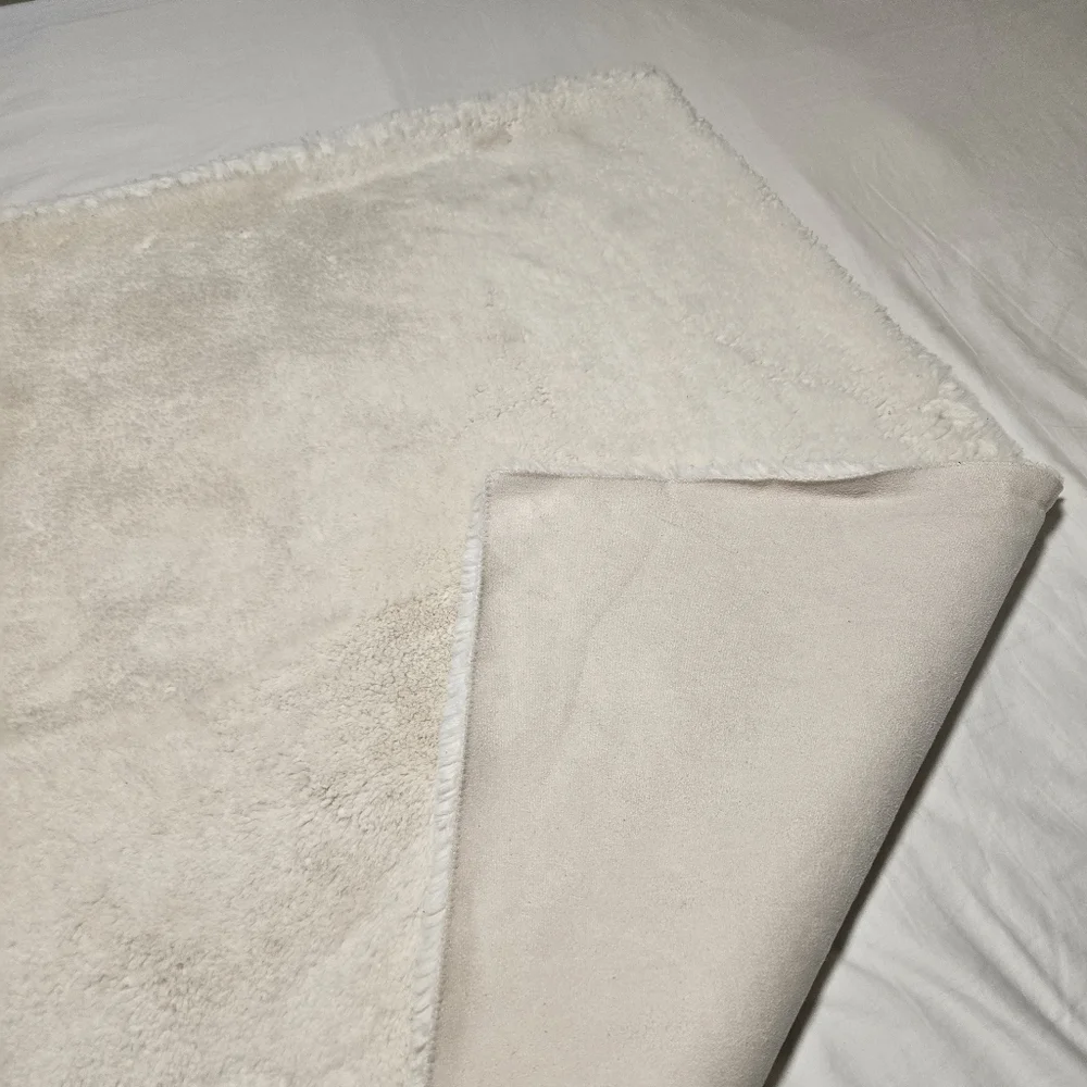 Faux Fur Rectangle Rug, Ivory